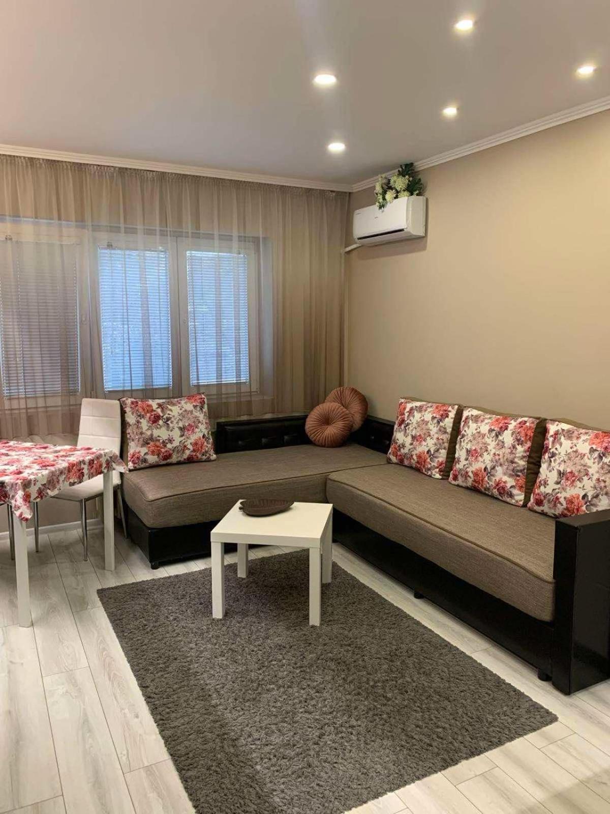 Harmony Centrally Located Studio Sofia Esterno foto